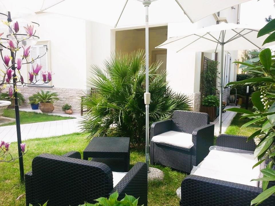 Villa Sante Residence Пезаро Экстерьер фото