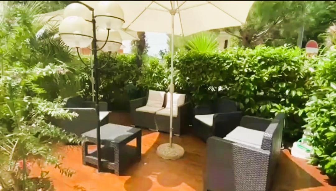 Villa Sante Residence Пезаро Экстерьер фото
