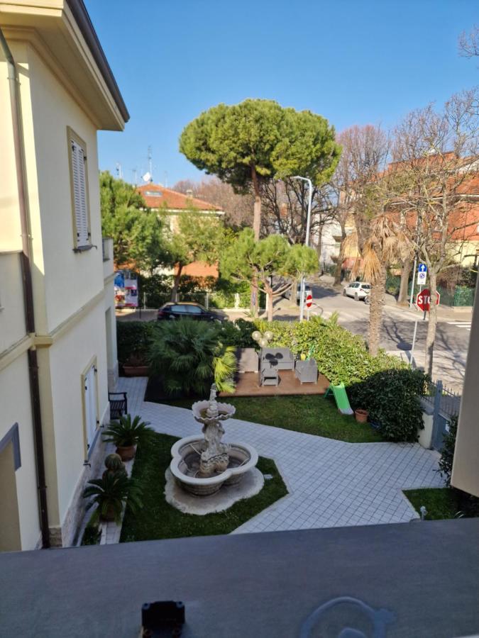 Villa Sante Residence Пезаро Экстерьер фото